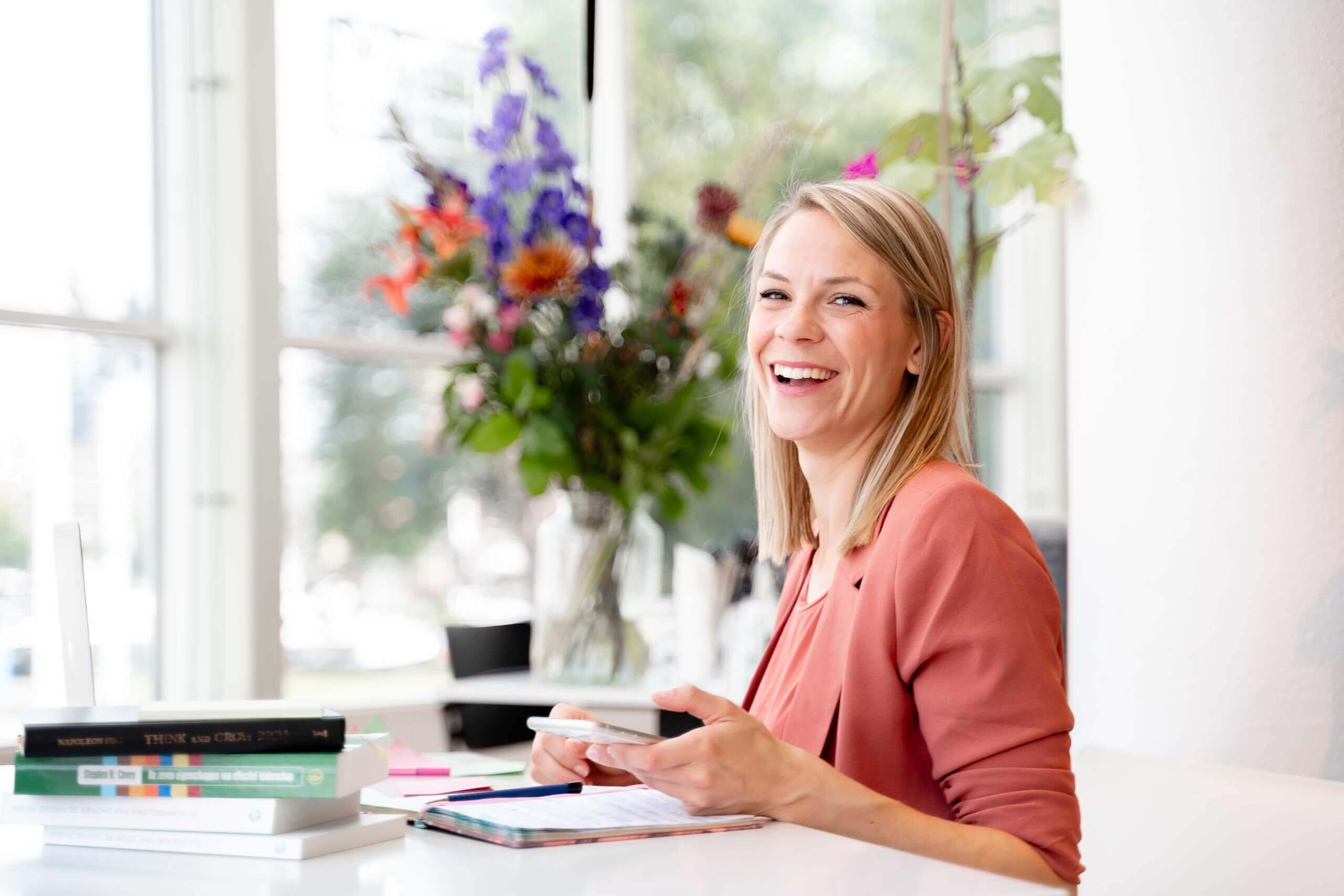 personal-branding-fotoshoot-foto-video-fotograaf-wendy-van-Aal-06375